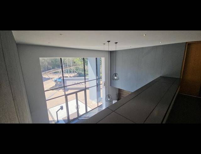 BUSINESS PROPERTY TO RENT IN HALFWAY GARDENS